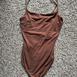 Aerie SMOOTHEZ scoop brown bodysuit